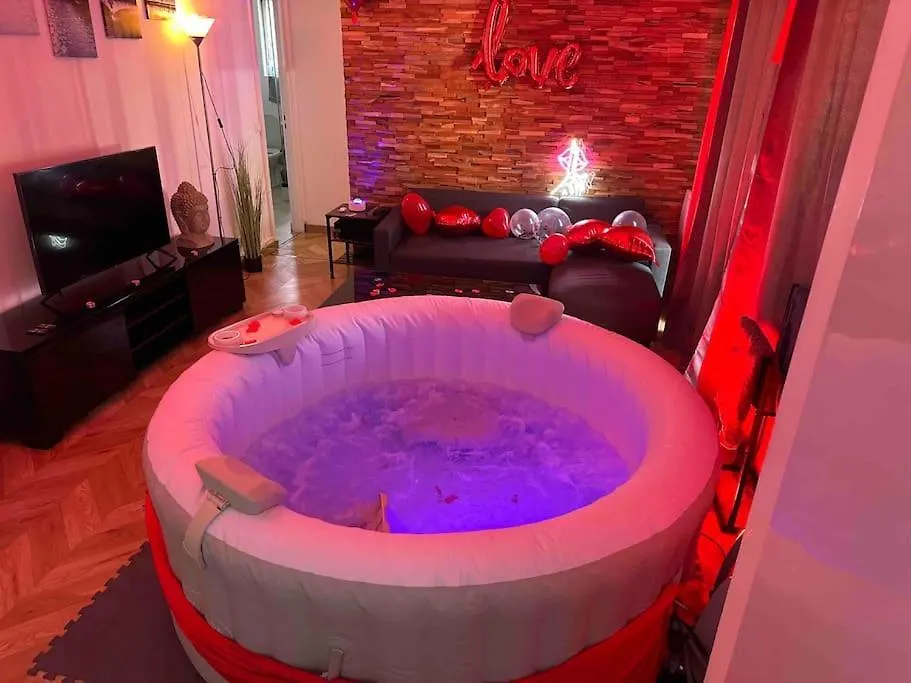 Love House Spa 4 Aulnay-sous-Bois Apartment