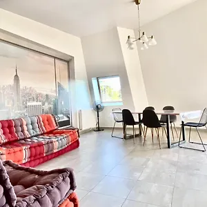 4t - 33 Avenue Gaston Chauvin Apartment